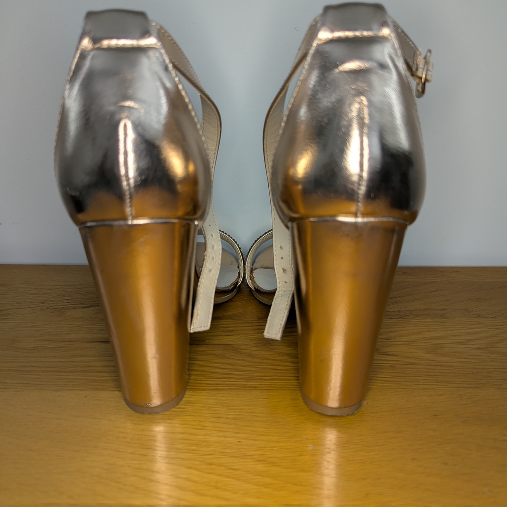 ⭐David's Bridal Women's Rose Gold Heels⭐ - Picture 4 of 15